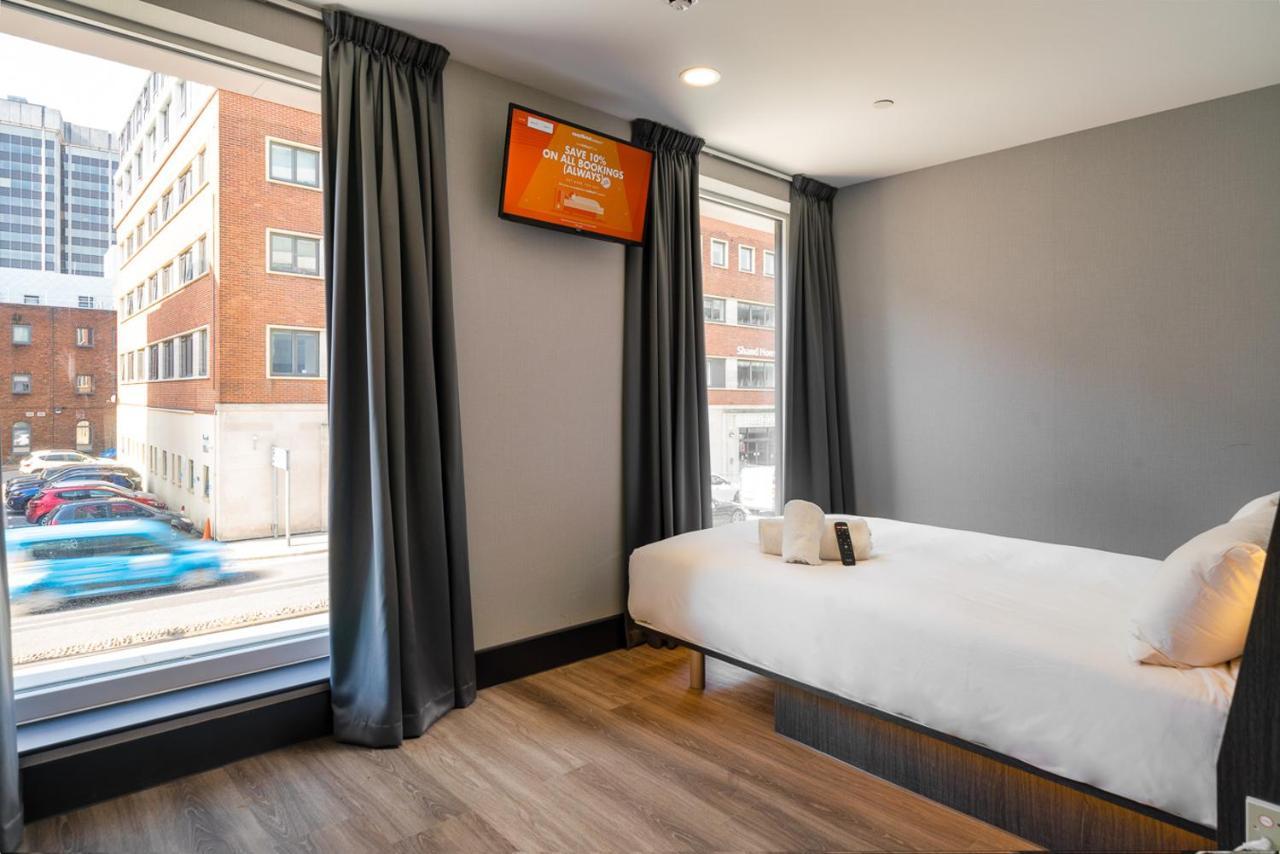 Easyhotel Cardiff Exteriér fotografie